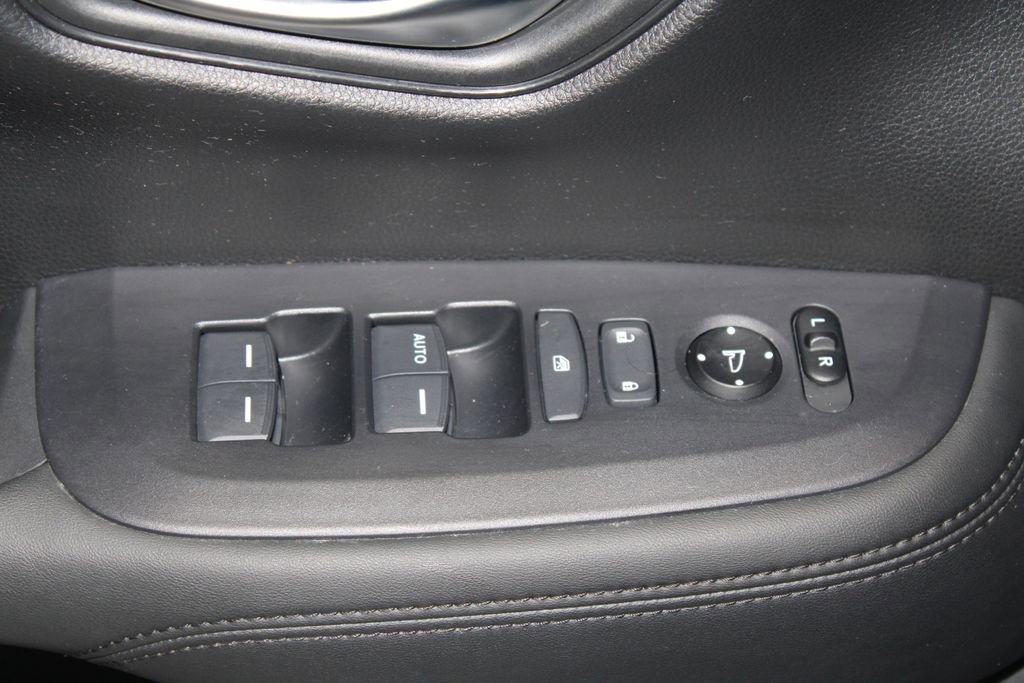 Certified 2023 Honda HR-V LX image 10