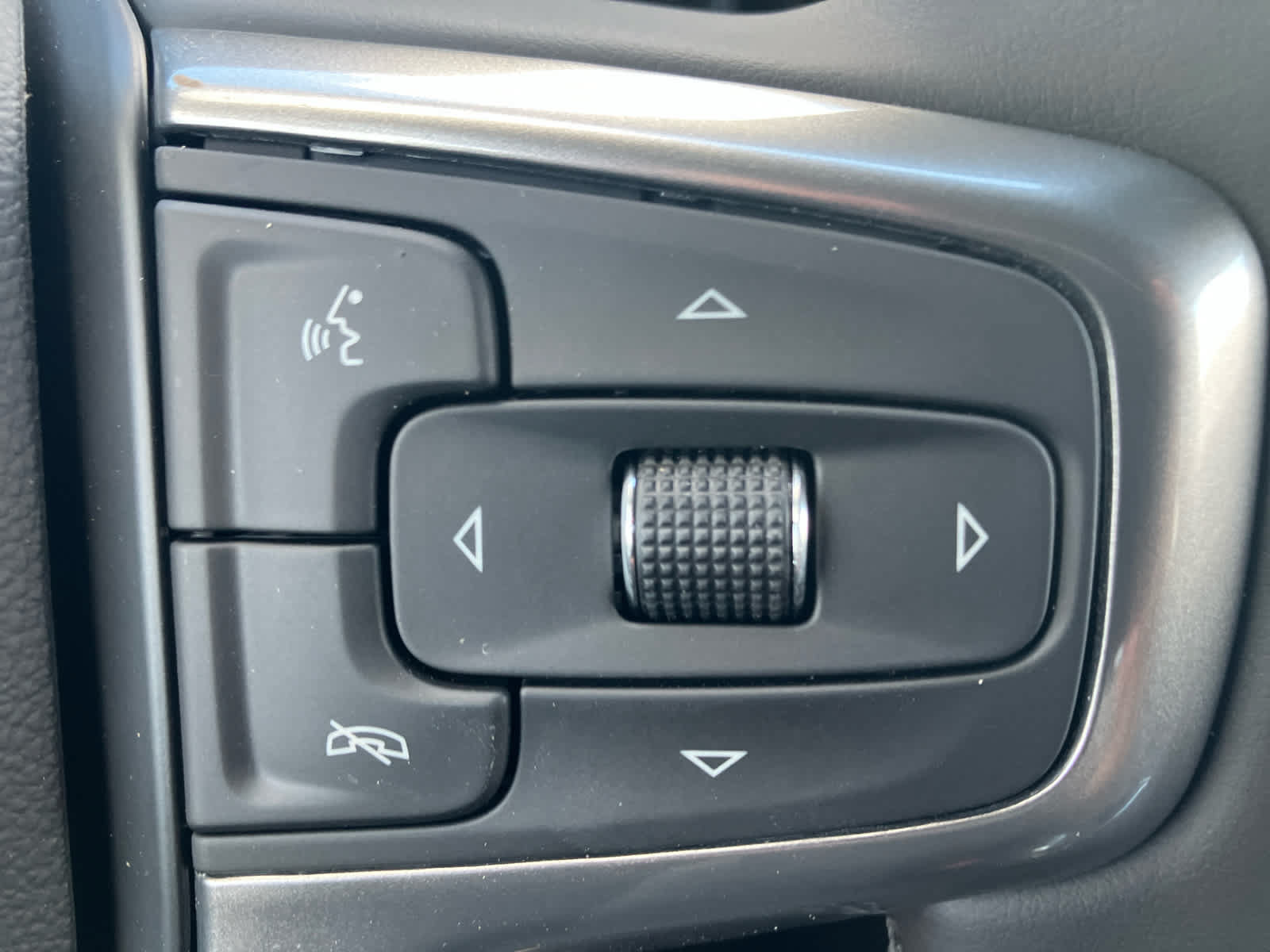 New 2026 Chevrolet Silverado 2500 LTZ w/ LTZ Plus Package AWD/4WD image 20