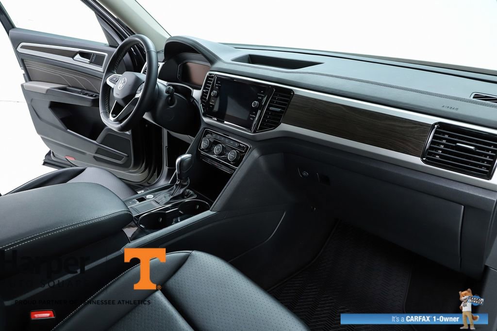 Used 2022 Volkswagen Atlas SE image 32