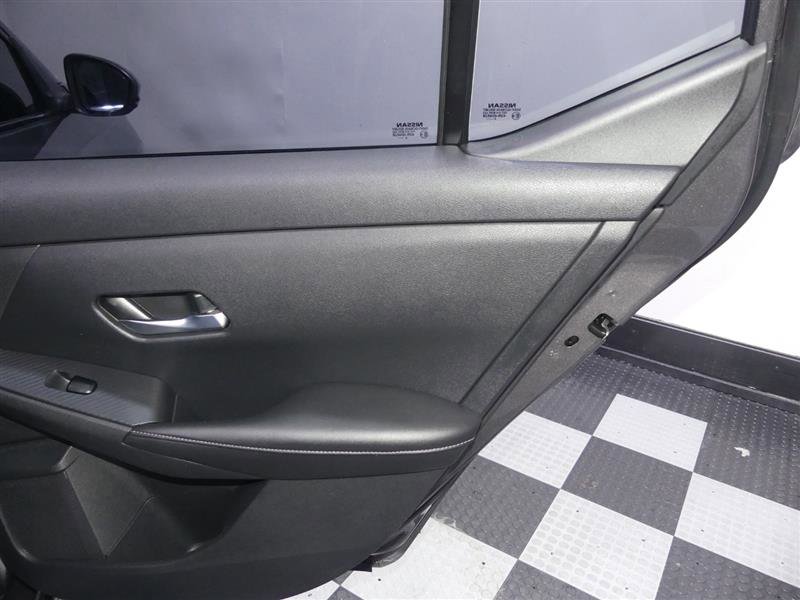 Used 2020 Nissan Sentra SV image 24