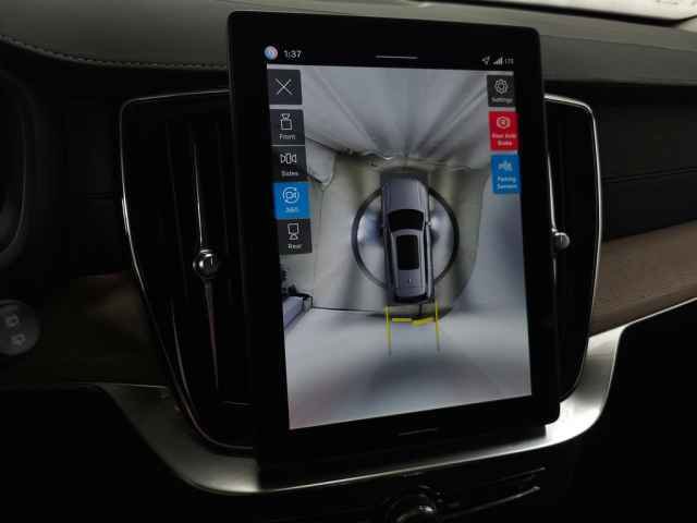 Certified 2026 Volvo XC90 B6 Plus AWD/4WD image 31