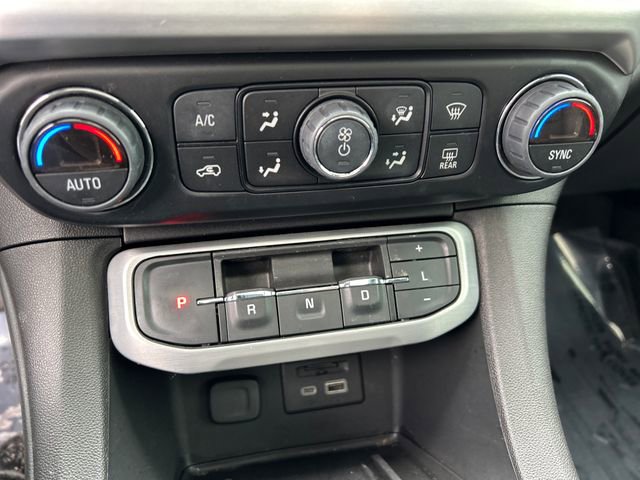 Used 2022 GMC Acadia SLT w/ Elevation Edition image 24