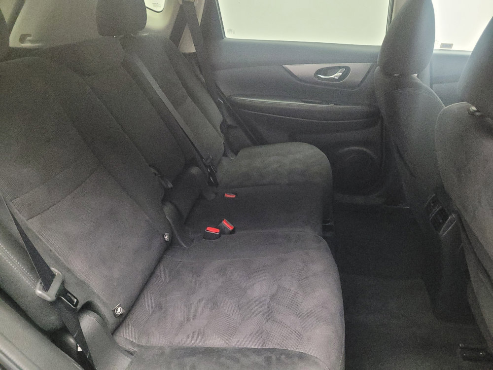 Used 2015 Nissan Rogue SV FWD image 19