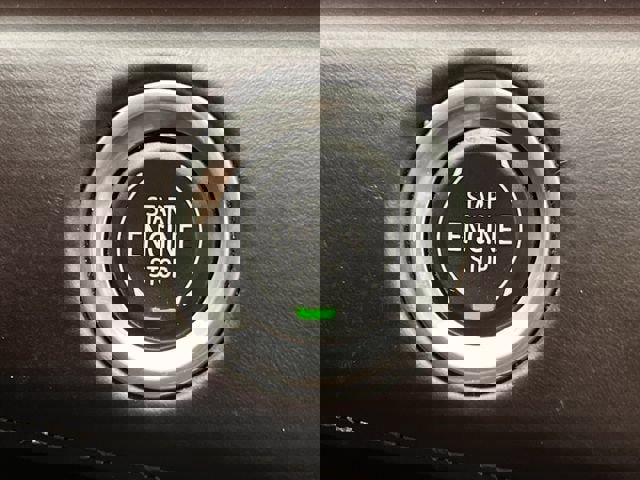 Used 2022 Cadillac Escalade ESV Sport Platinum w/ LPO, ONYX Package image 22