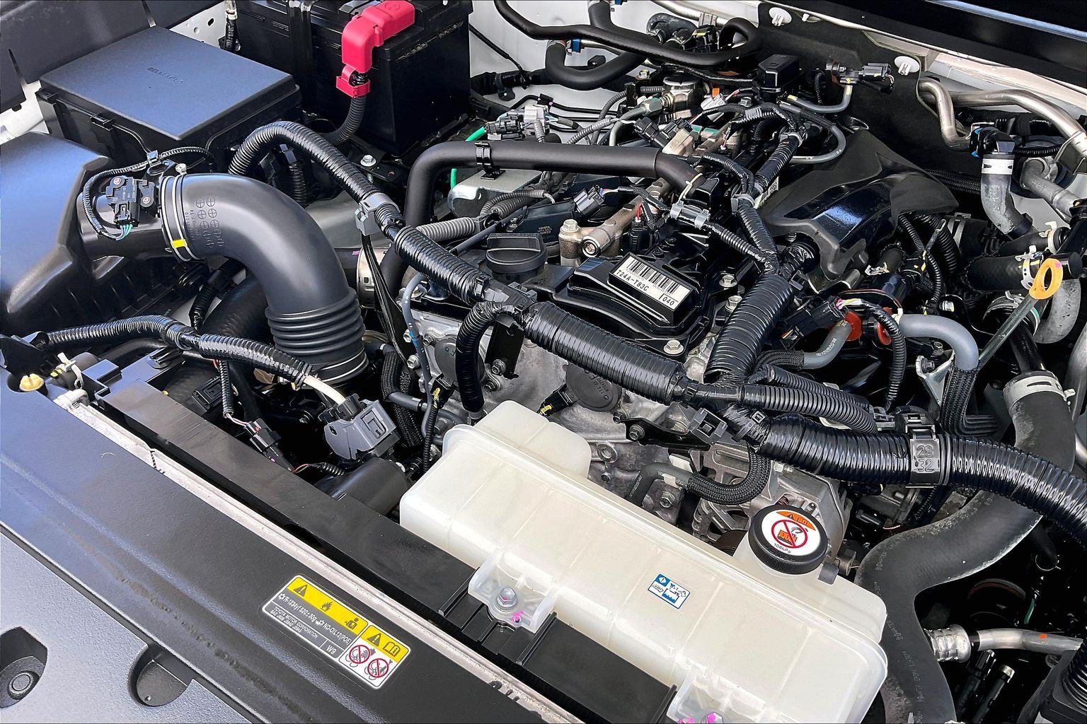 Used 2024 Toyota Tacoma SR5 AWD/4WD image 35
