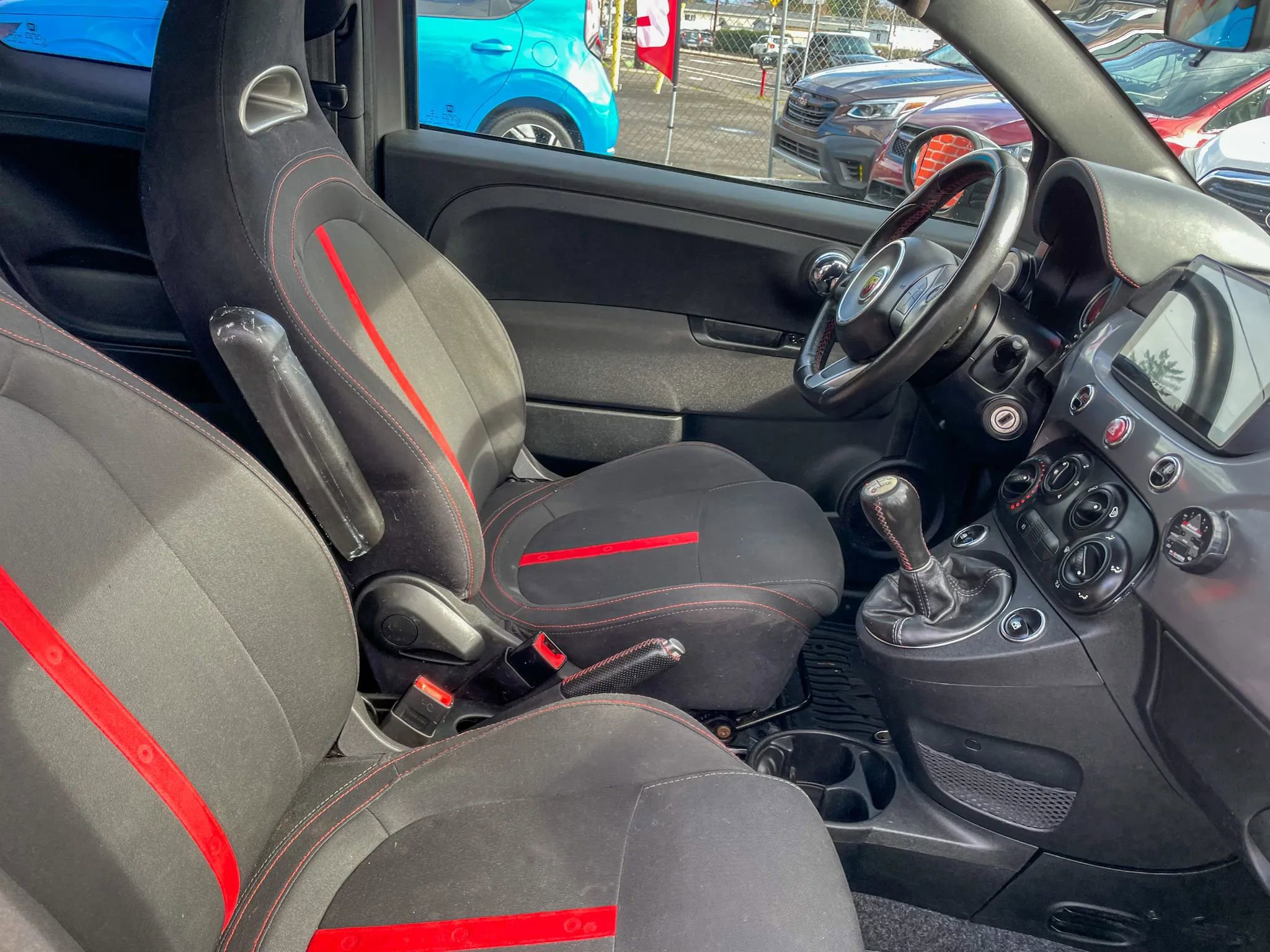 Used 2013 FIAT 500 Abarth w/ Beats Audio Pkg image 27