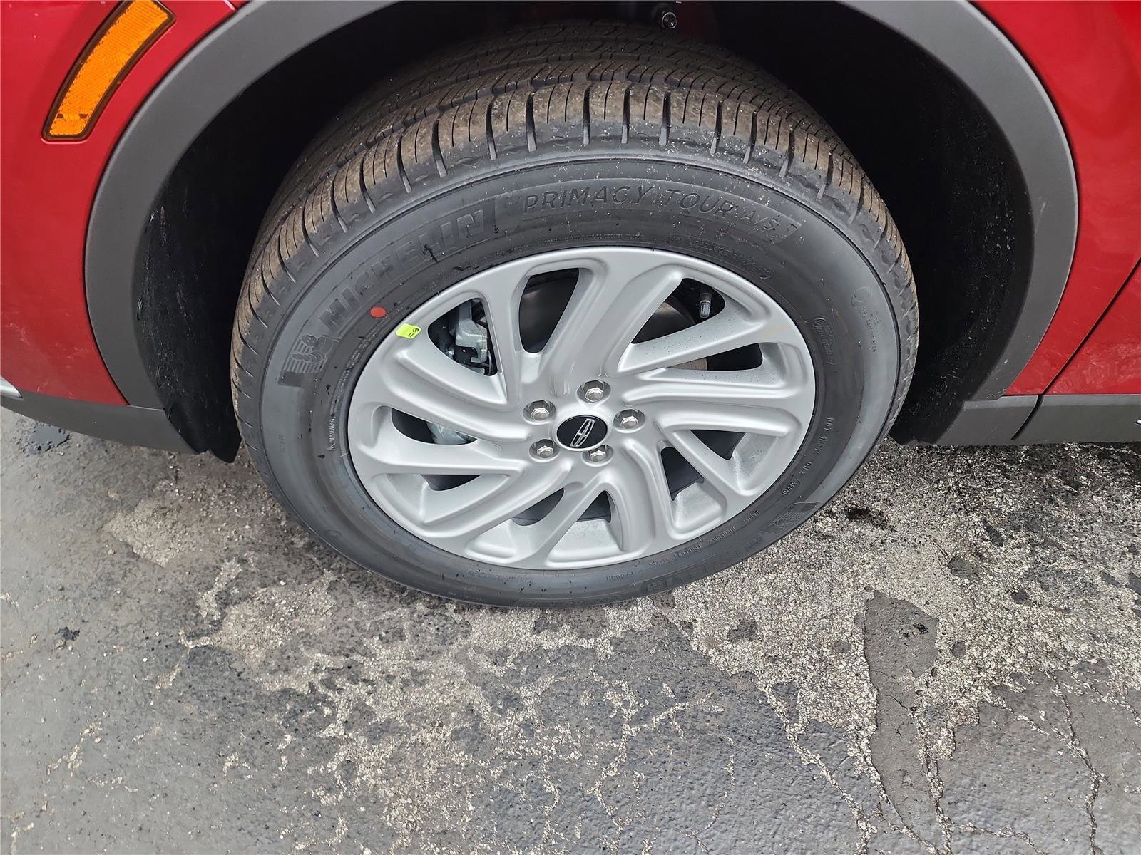 New 2026 Lincoln Corsair Premiere image 9