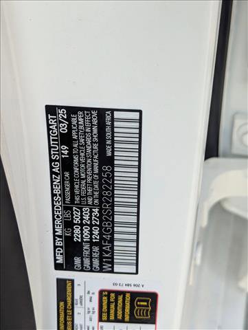 Used 2025 Mercedes-Benz C 300 Sedan image 16