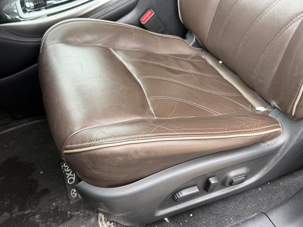 Used 2020 INFINITI QX60 Luxe w/ Essential Package image 30