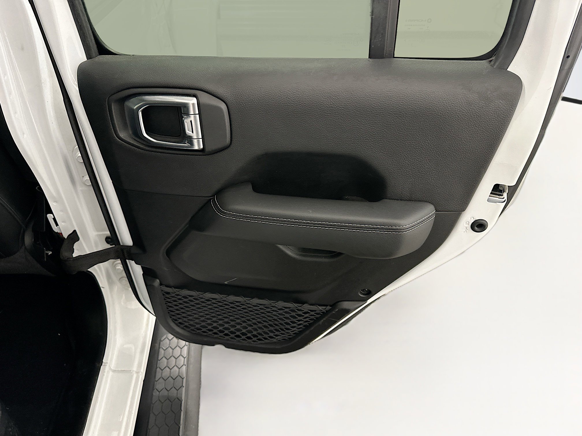 Used 2023 Jeep Wrangler Sahara w/ Cold Weather Group image 30