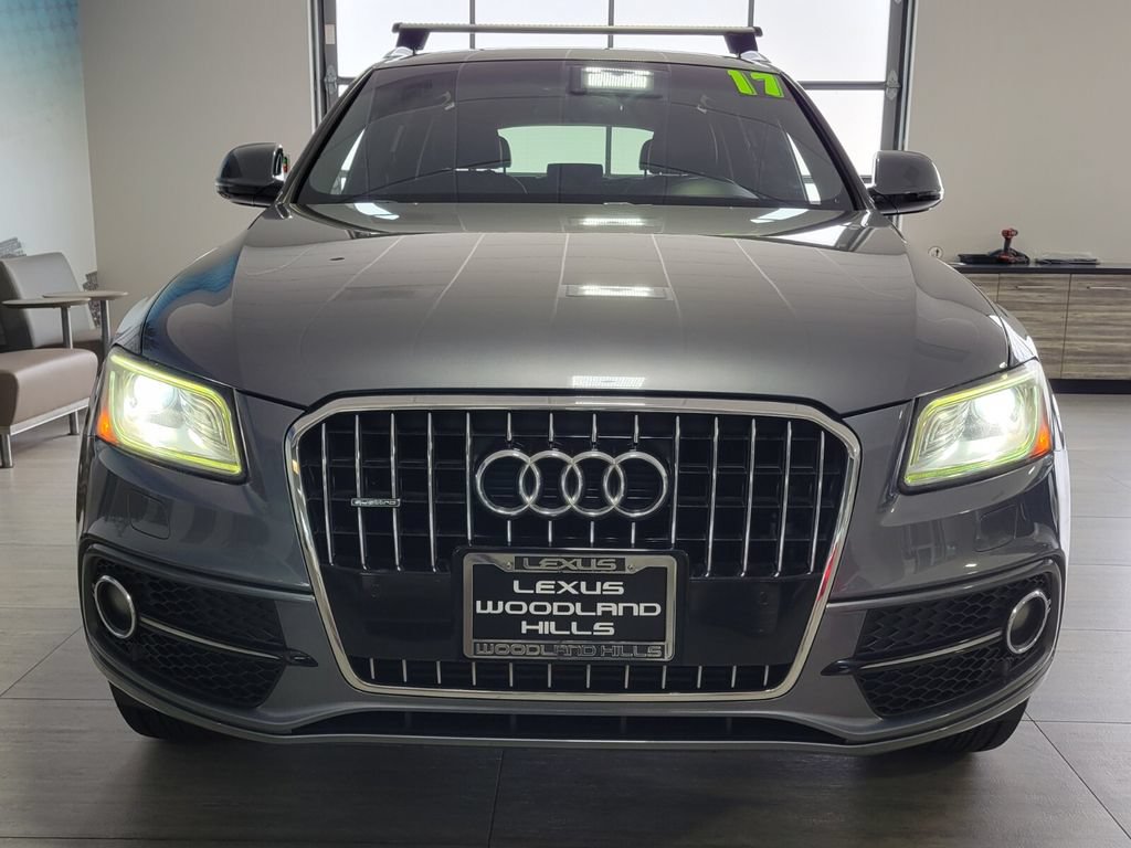 Used 2017 Audi Q5 2.0T Premium Plus w/ Technology Package AWD/4WD image 7