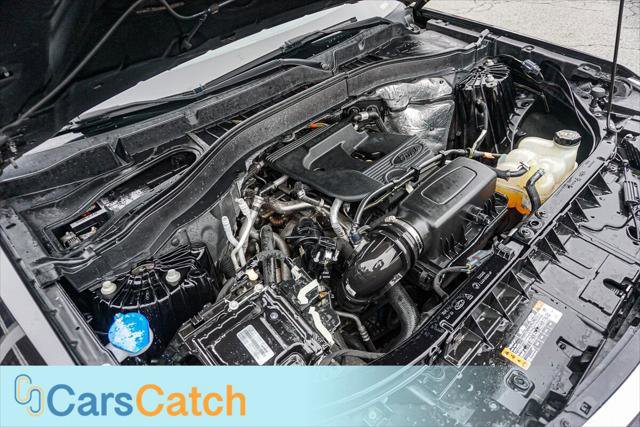 Used 2020 Ford Explorer XLT image 38