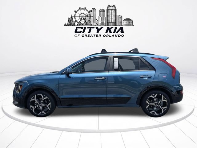 Certified 2025 Kia Niro SX Touring FWD image 2