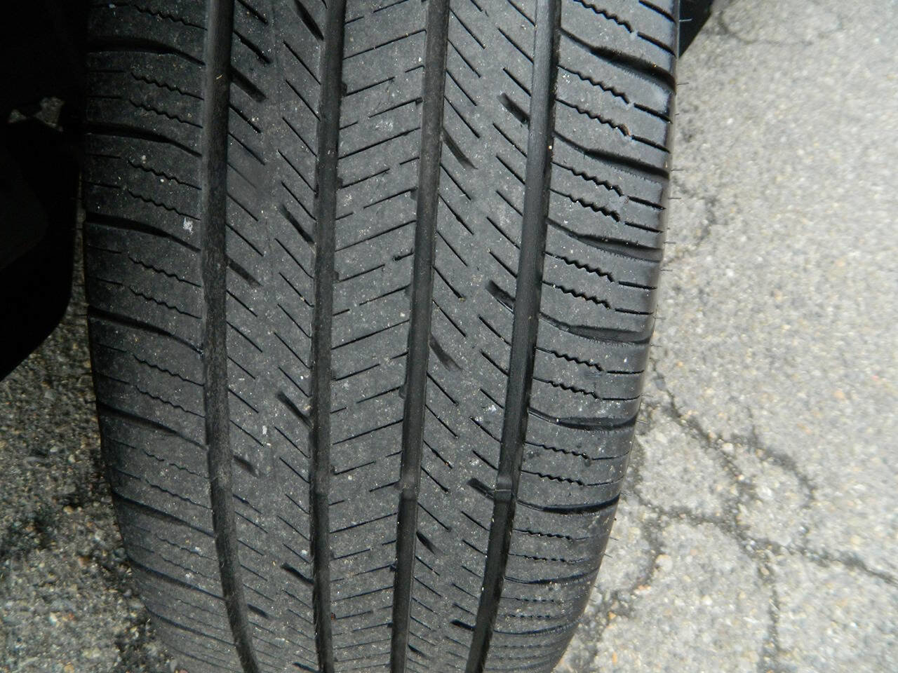 Used 2010 Hyundai Tucson Limited FWD image 24