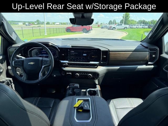 Used 2022 Chevrolet Silverado 1500 High Country w/ High Country Premium Package AWD/4WD image 7