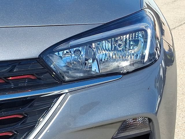 Used 2023 Buick Encore GX Select w/ Sport Touring Package AWD/4WD image 9