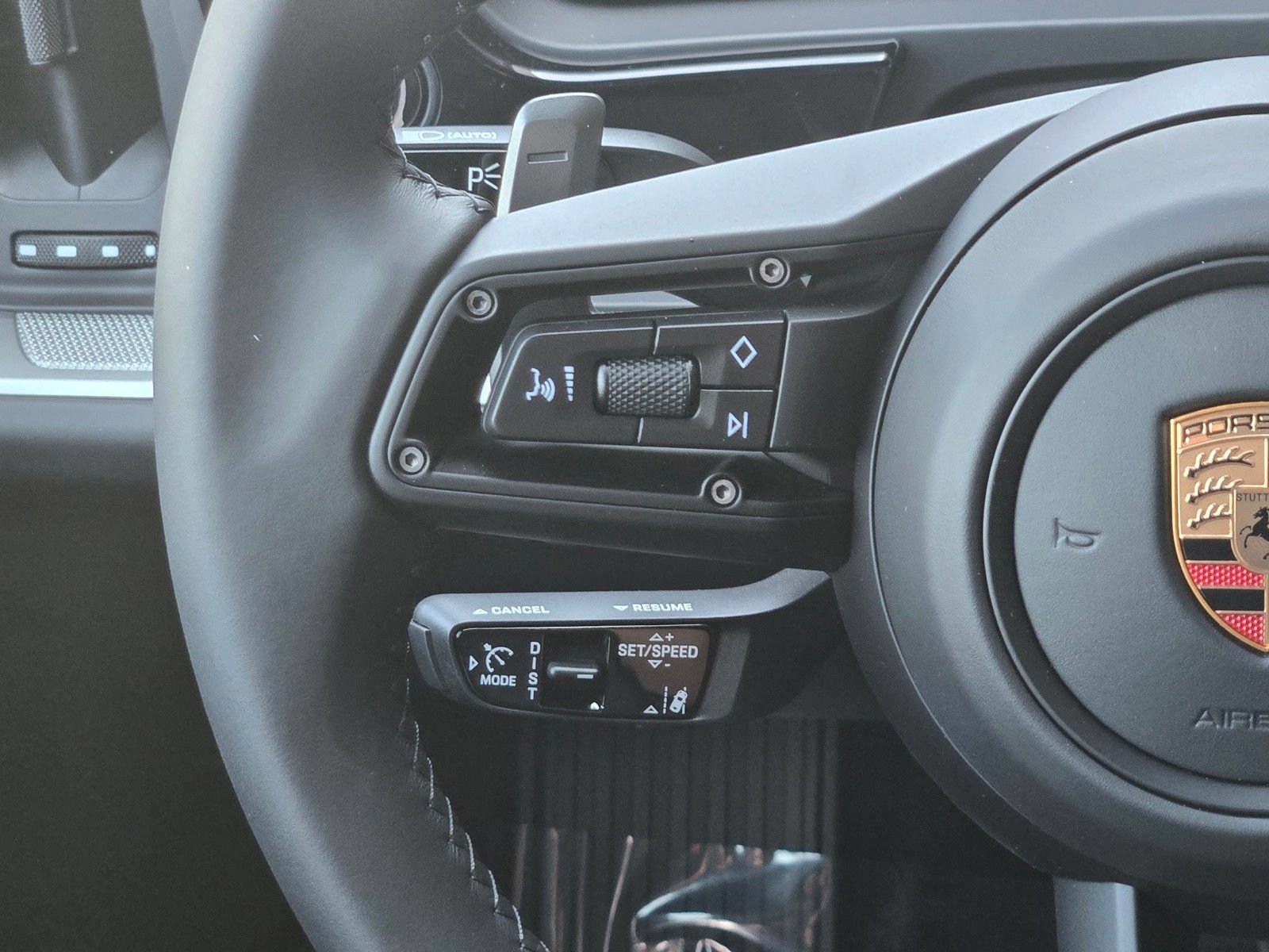 New 2025 Porsche Cayenne S AWD/4WD image 16