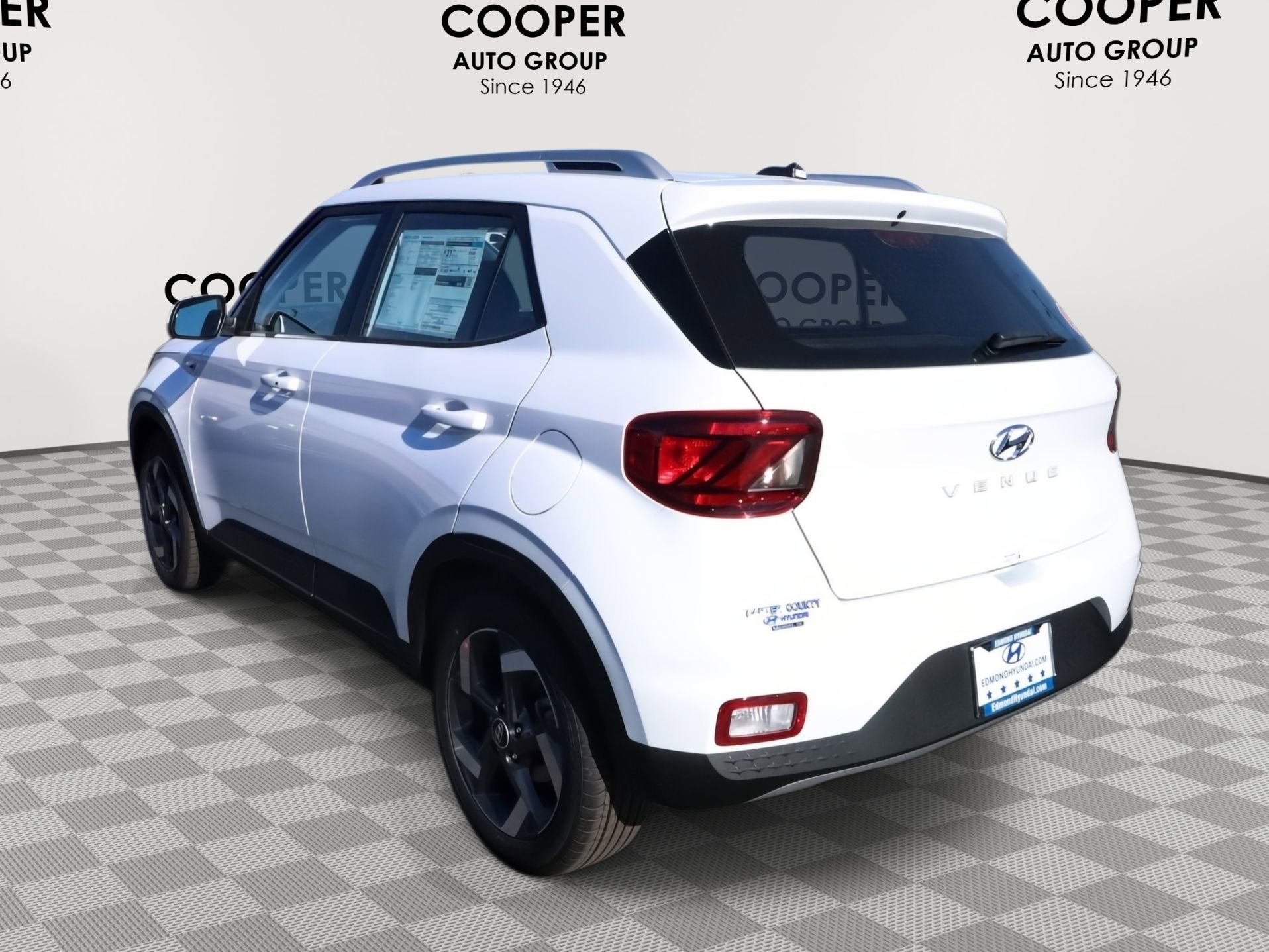 New 2026 Hyundai Venue SEL image 8