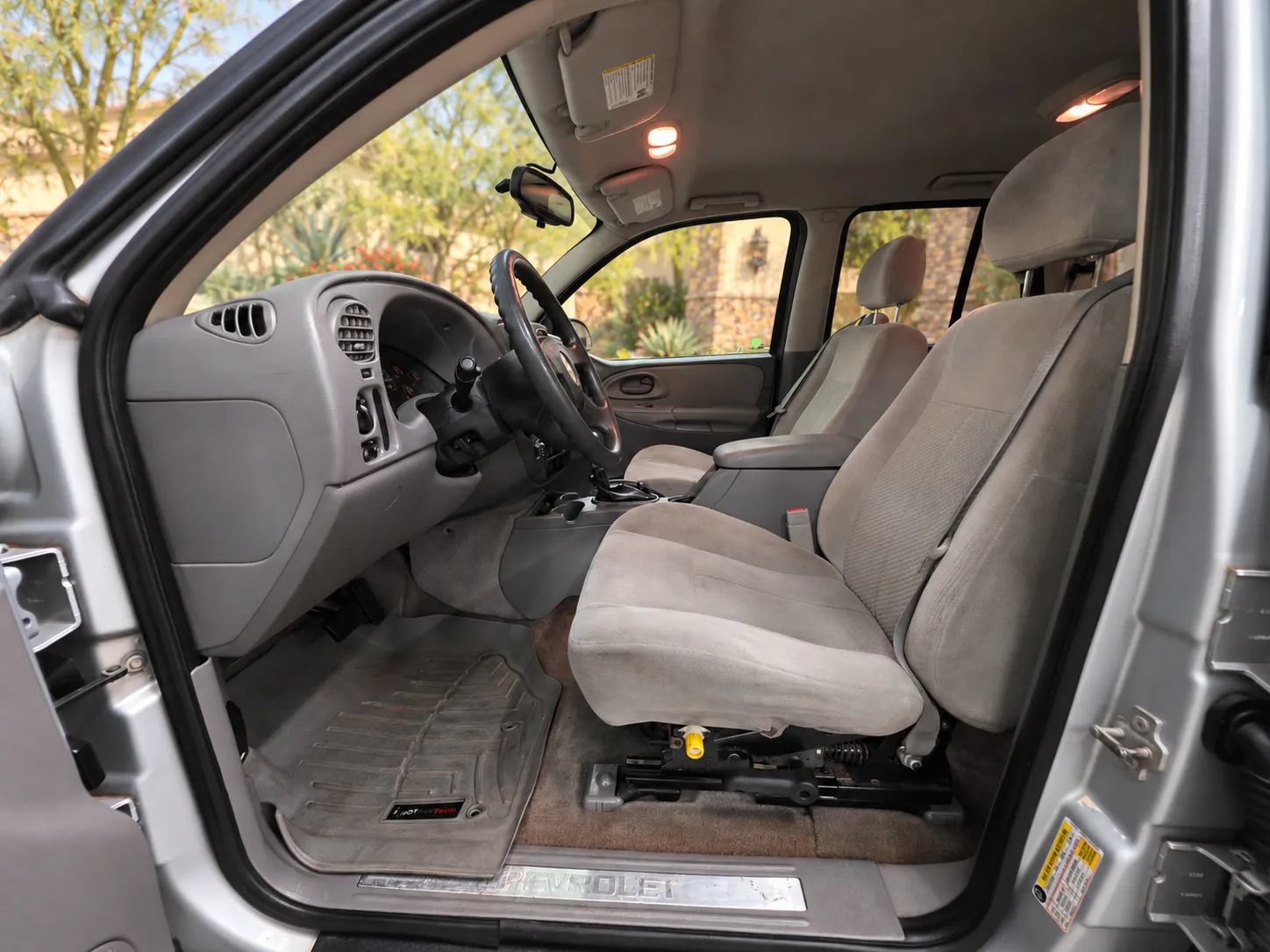Used 2008 Chevrolet TrailBlazer 4WD w/ Off-Road Package image 9