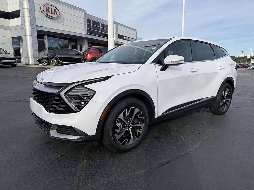 Used 2024 Kia Sportage EX FWD image 33