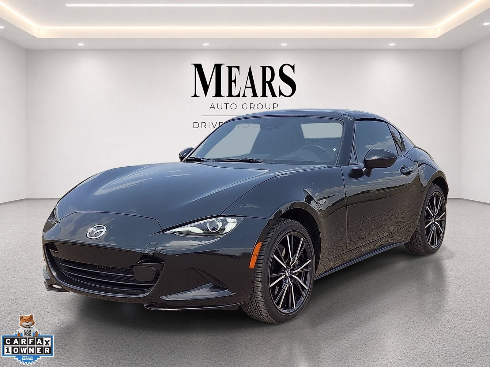 Used 2025 MAZDA MX-5 Miata RF Grand Touring RWD image 1