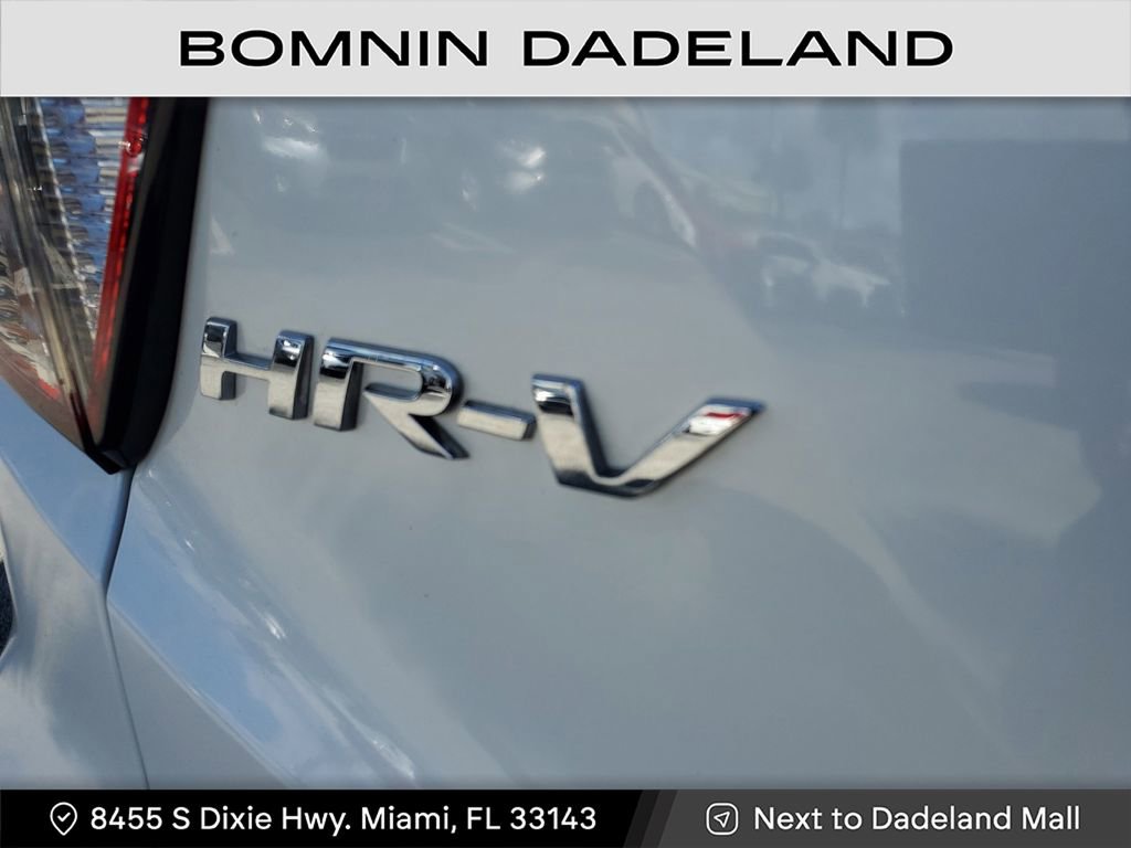 Used 2022 Honda HR-V LX image 8