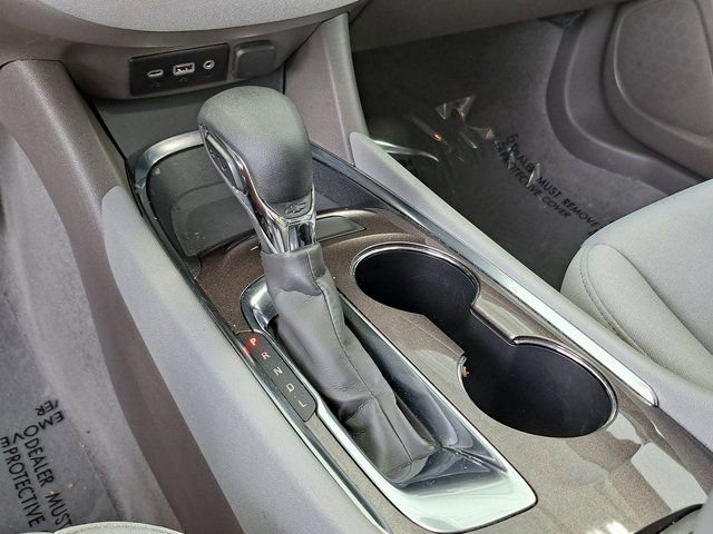 Used 2021 Chevrolet Malibu LT FWD image 18