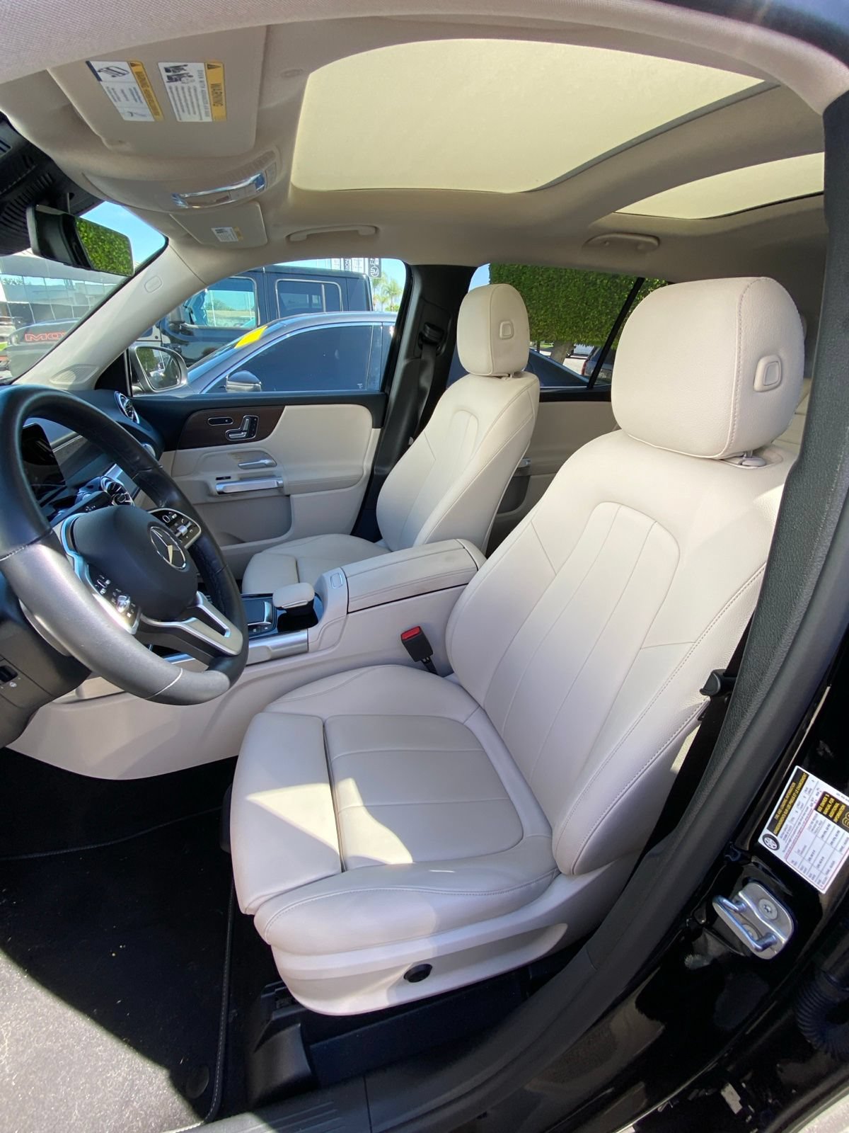 Used 2023 Mercedes-Benz GLB 250 image 7