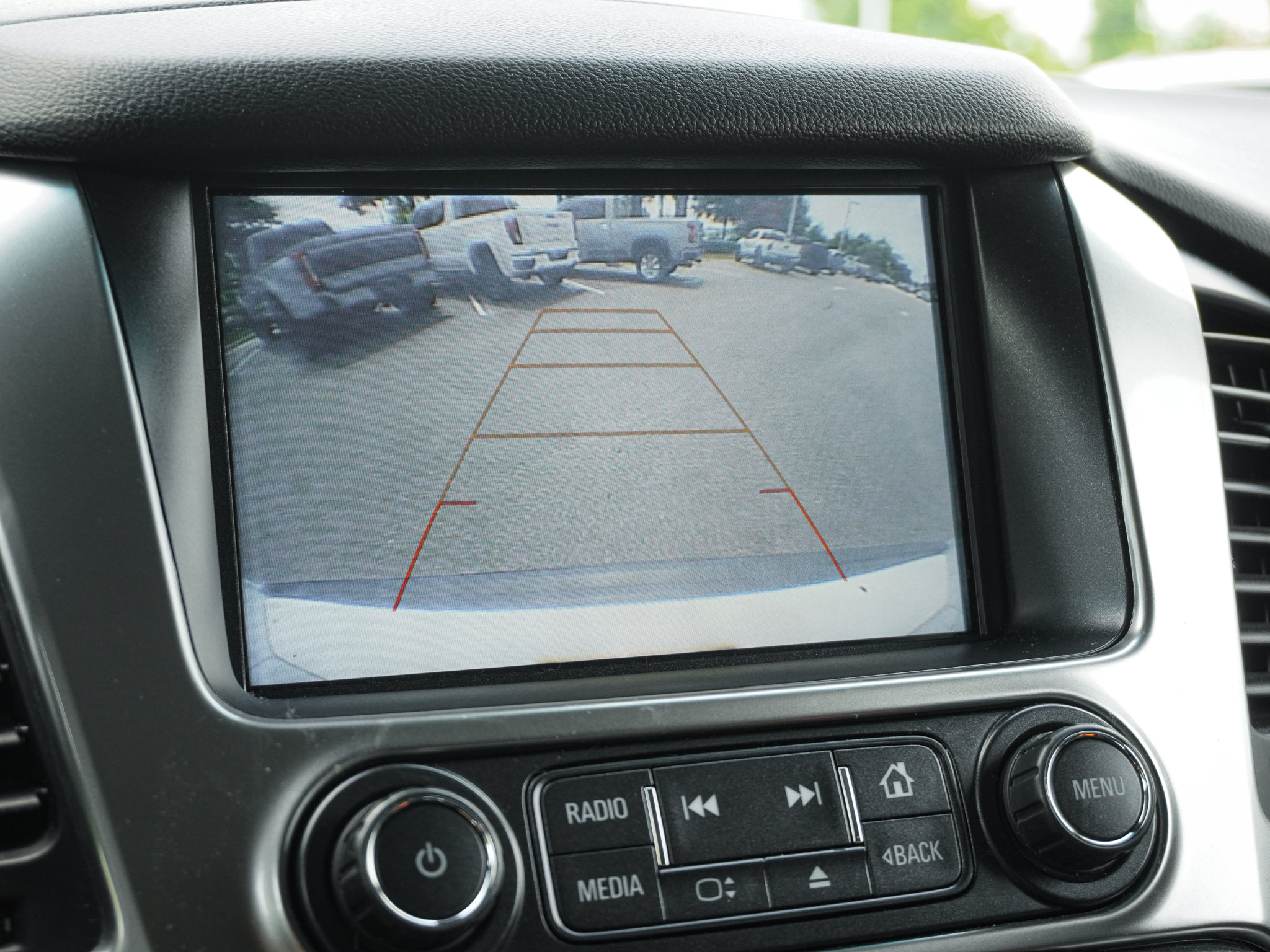 Used 2020 Chevrolet Tahoe LT AWD/4WD image 25