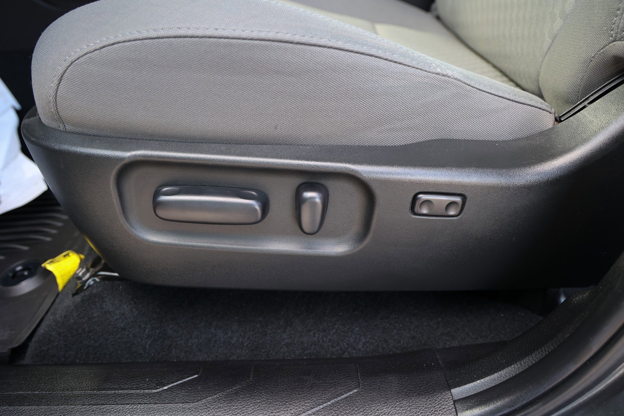 Certified 2023 Toyota Tacoma SR5 image 29