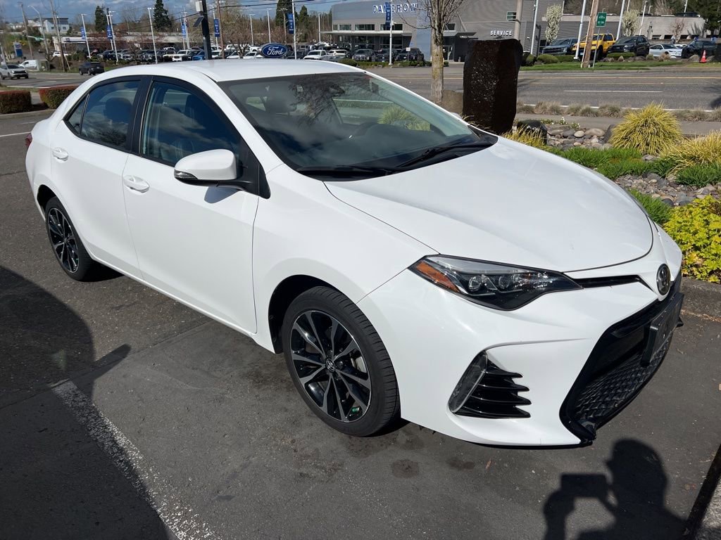 Used 2017 Toyota Corolla SE w/ Carpet Mat Package (TMS) image 3
