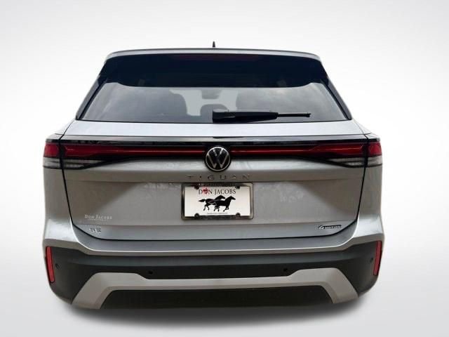 New 2026 Volkswagen Tiguan SE AWD/4WD image 3