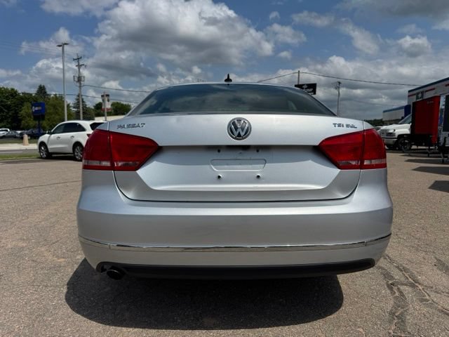 Used 2015 Volkswagen Passat 1.8T SEL Premium FWD image 6