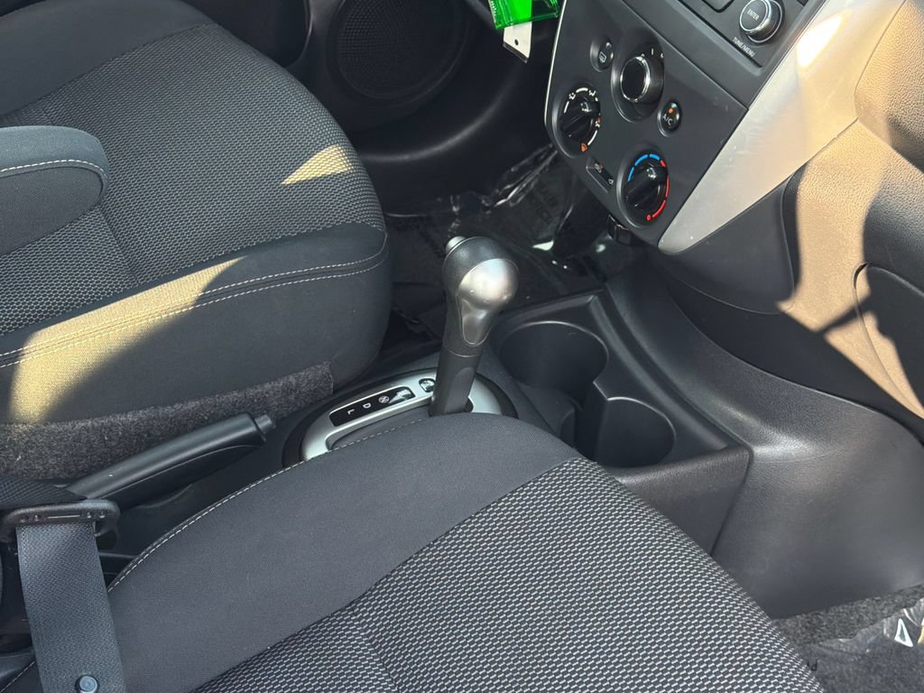 Used 2016 Nissan Versa SV w/ SV Appearance Package FWD image 23