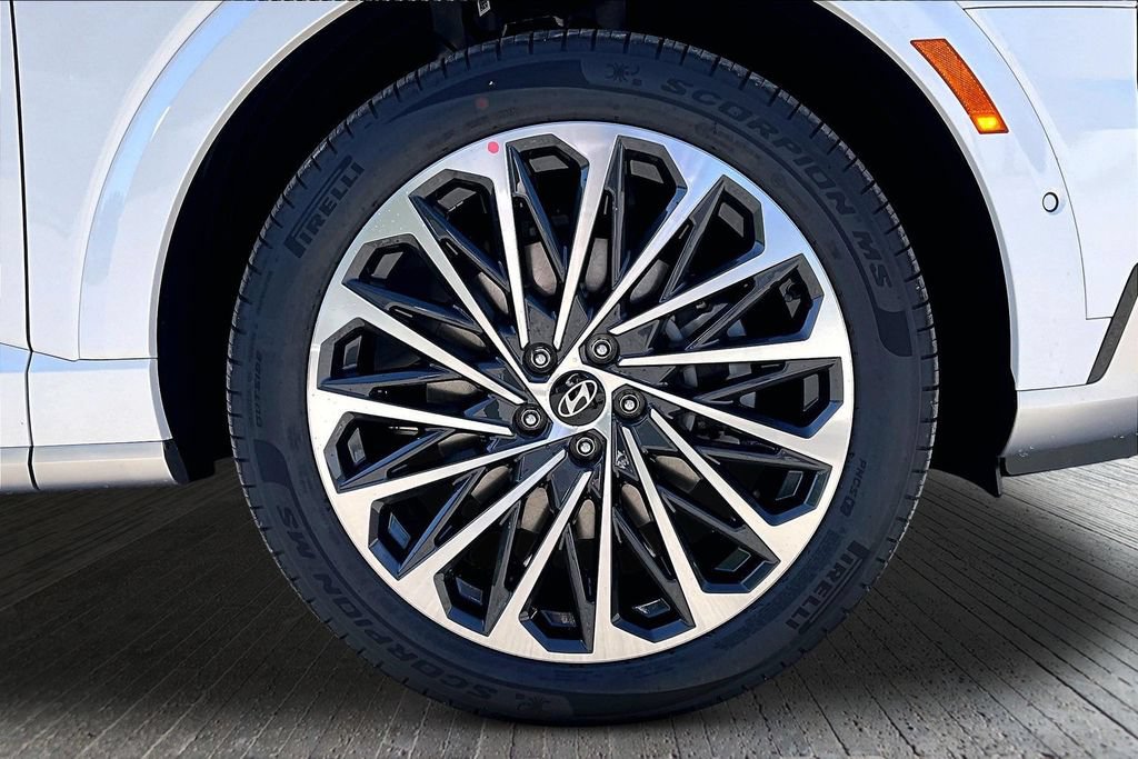 New 2026 Hyundai Palisade Calligraphy AWD/4WD image 13