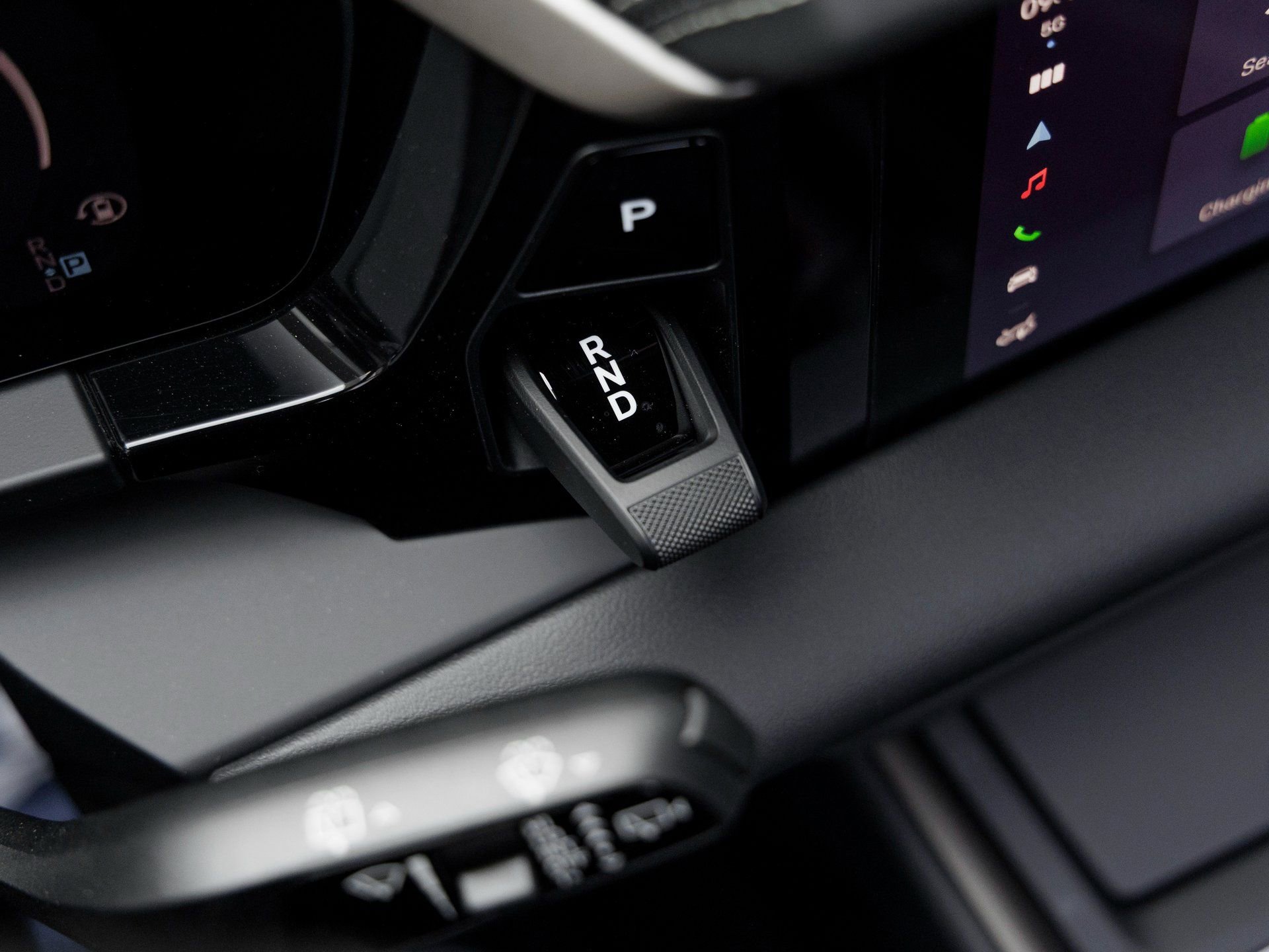 New 2024 Porsche Macan Turbo Electric image 23