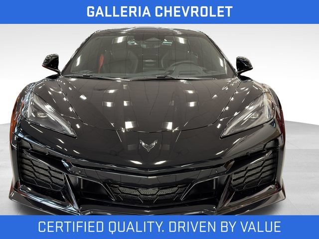 Used 2025 Chevrolet Corvette Z06 w/ Stealth Interior Trim Package RWD image 2