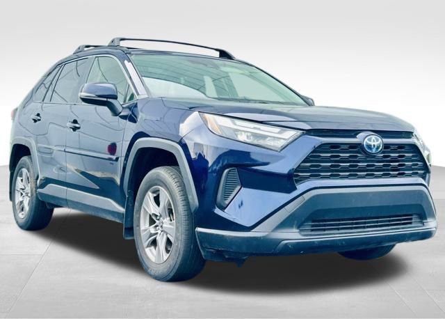 Used 2022 Toyota RAV4 XLE w/ Convenience Package