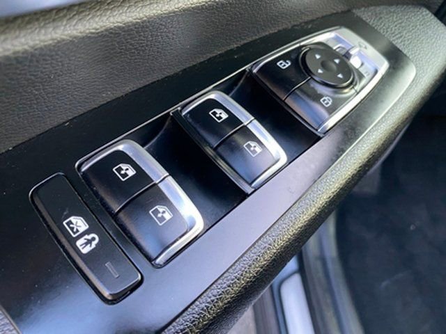 Used 2021 Kia Telluride SX w/ SX Prestige Package image 19