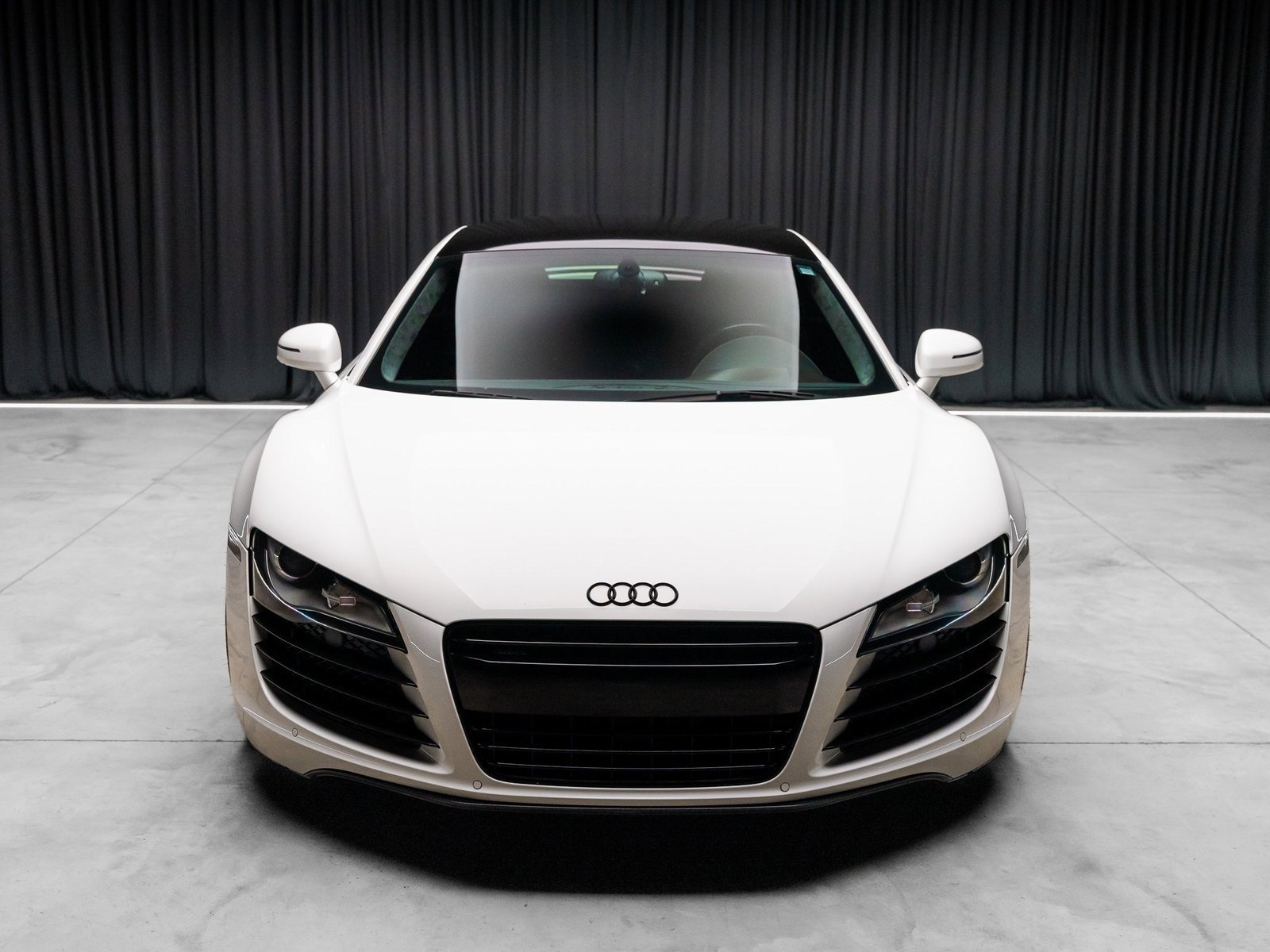 Used 2009 Audi R8 V8 image 18