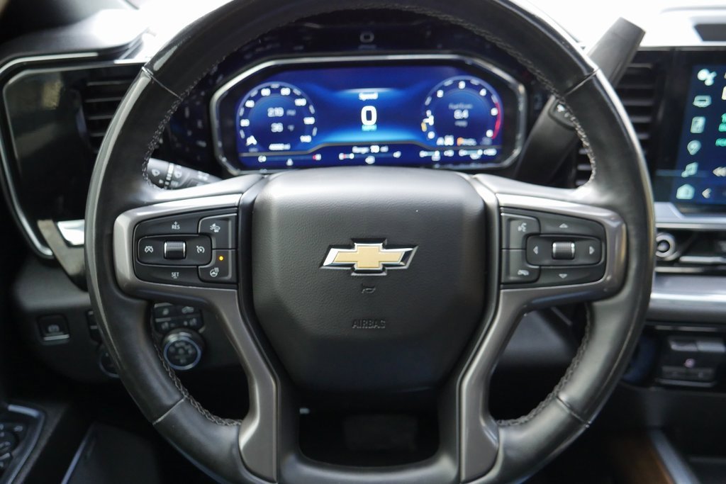 Used 2024 Chevrolet Silverado 2500 High Country w/ High Country Premium Package image 12