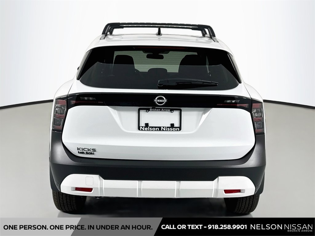 New 2027 Nissan Kicks SV w/ Cold Weather Package FWD image 6
