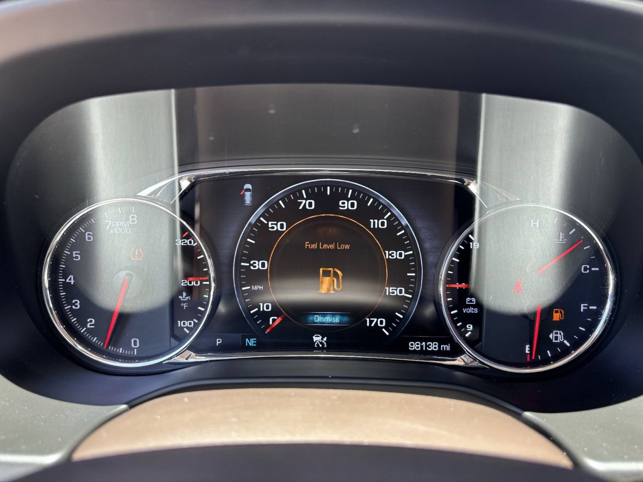 Used 2019 GMC Acadia Denali w/ Technology Package FWD image 28