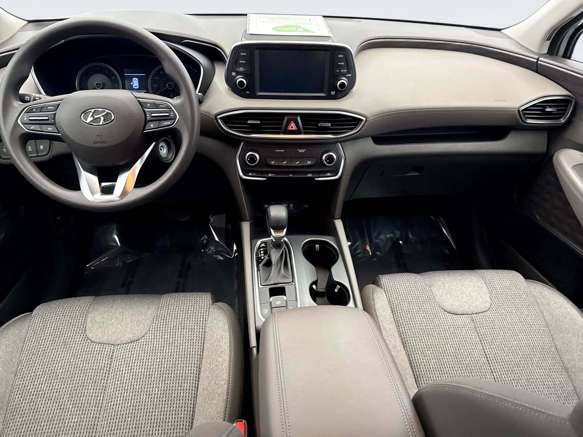 Used 2020 Hyundai Santa Fe SE image 14