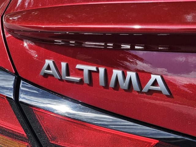 Used 2023 Nissan Altima 2.5 SL FWD image 42
