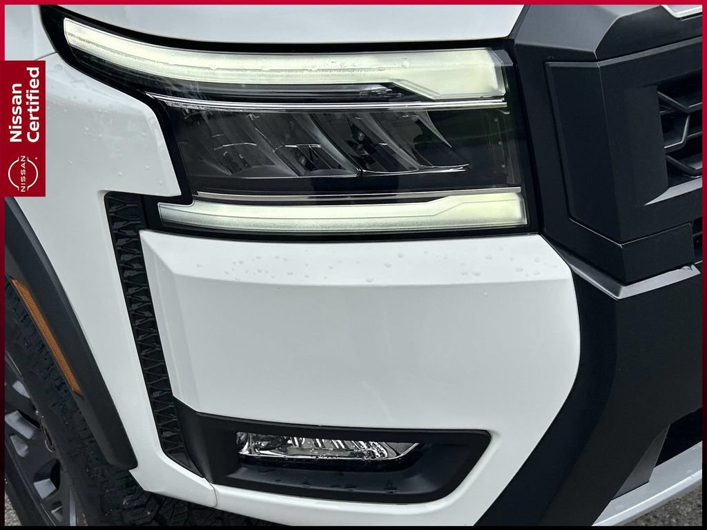 Certified 2025 Nissan Frontier PRO-4X AWD/4WD image 10