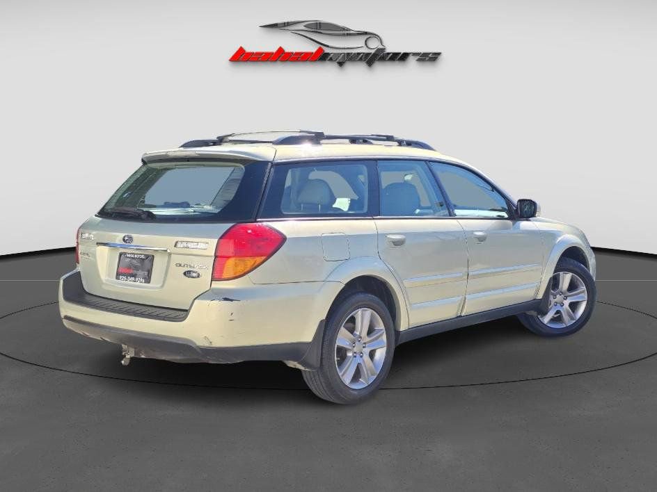 Used 2007 Subaru Outback 3.0R L.L. Bean image 11