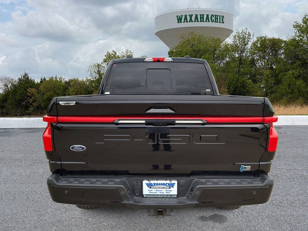 Used 2022 Ford F150 Lightning Lariat w/ Tow Technology Package AWD/4WD image 4