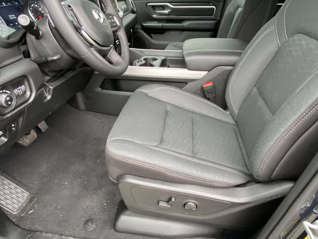New 2026 RAM 1500 Big Horn AWD/4WD image 41