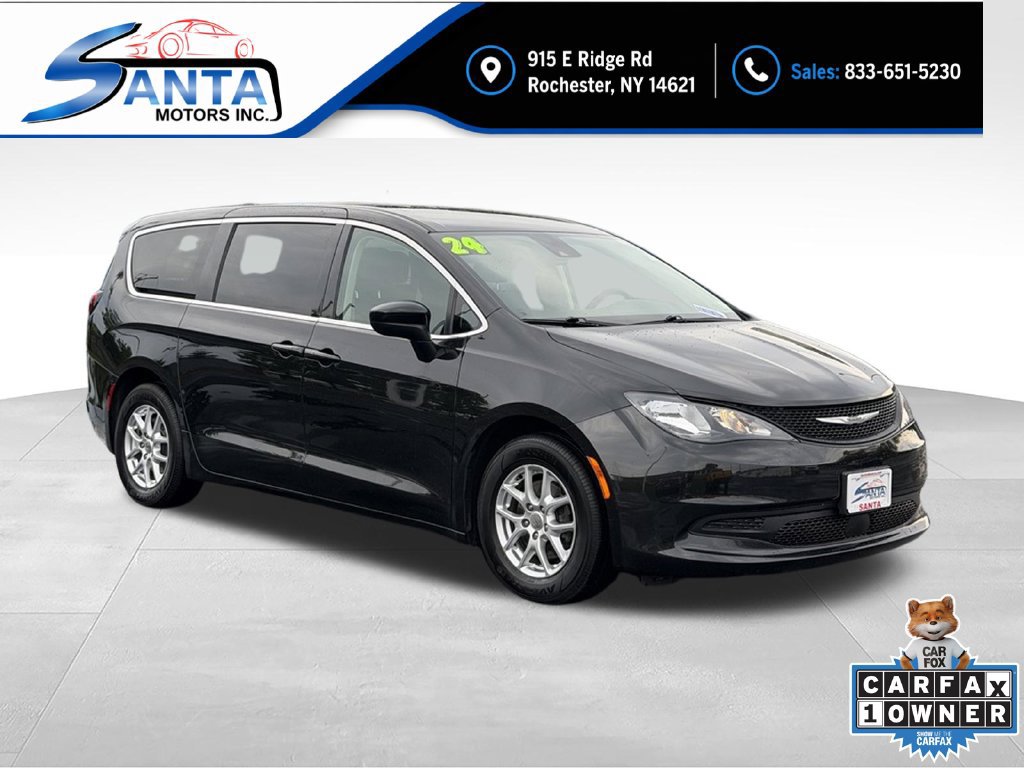 Used 2024 Chrysler Voyager LX FWD image 4